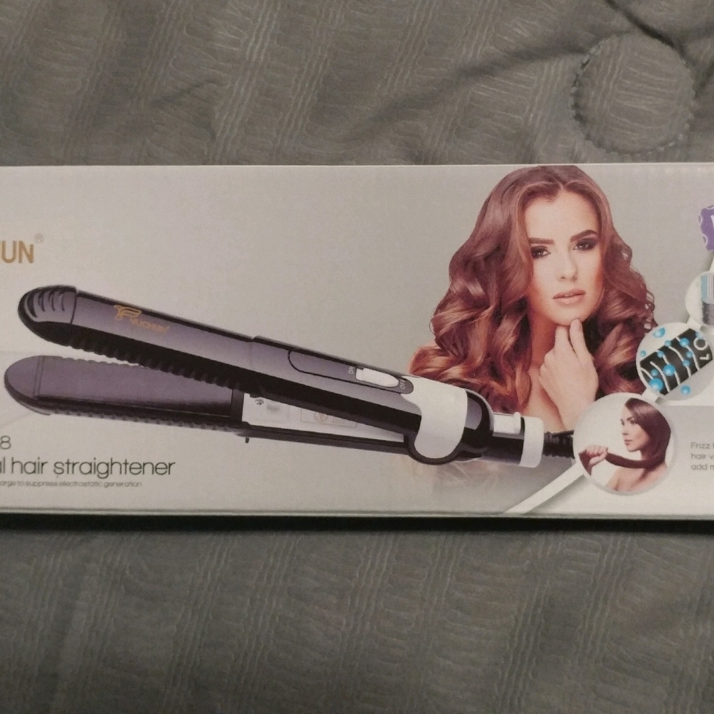 Brand new hair straightener